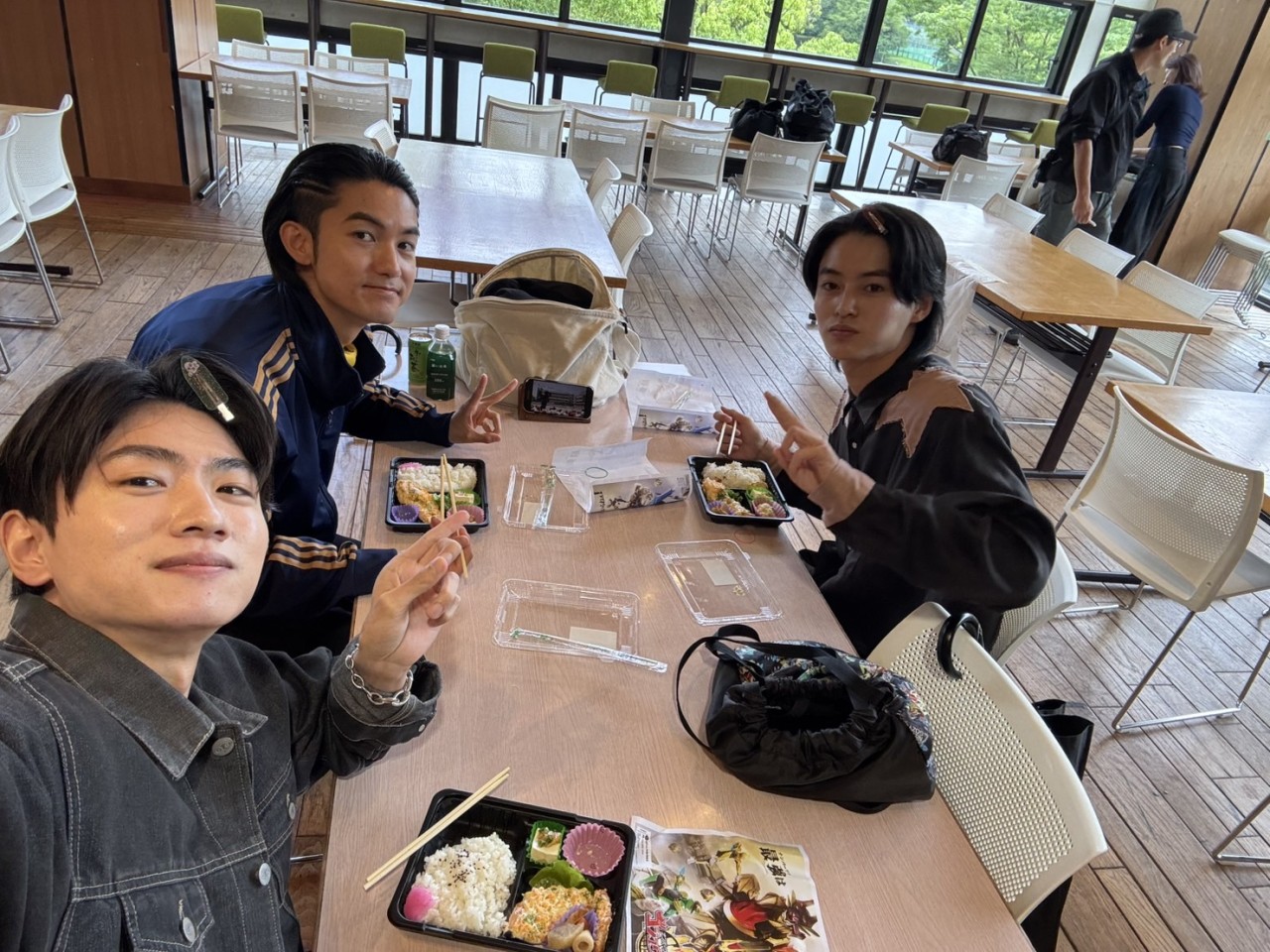 1.現場で見逃し配信視聴メシ