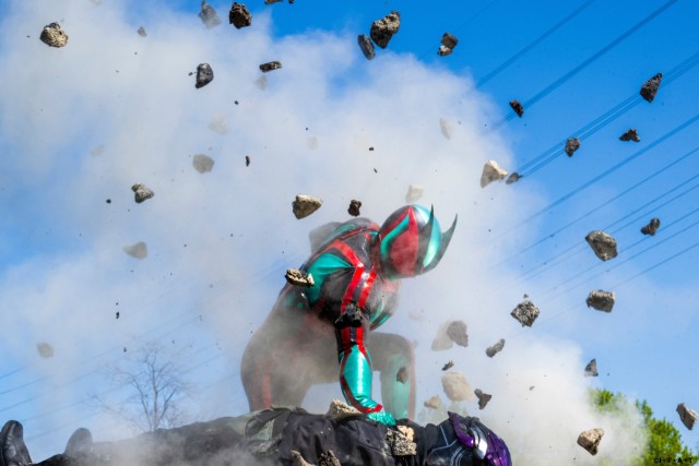 「Wヒーロー夏映画」ゼッツ場面写真①