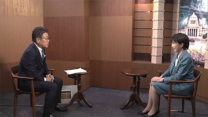 自民高市総裁３