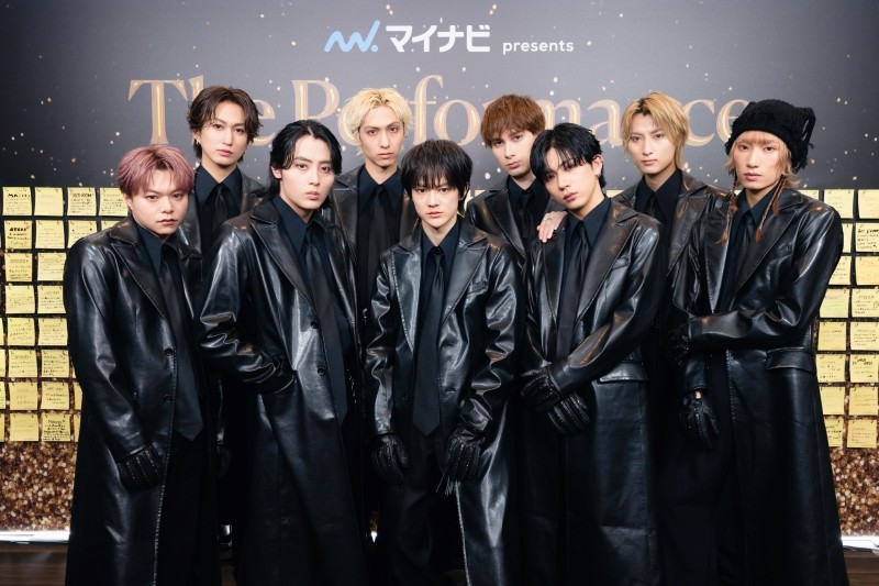 『マイナビ presents The Performance』 SUPER★DRAGON集合フォト 志村玲於、古川毅、ジャン海渡、飯島颯、伊藤壮吾、田中洸希、池田彪馬、松村和哉、柴崎楽