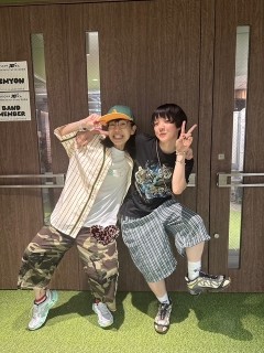④