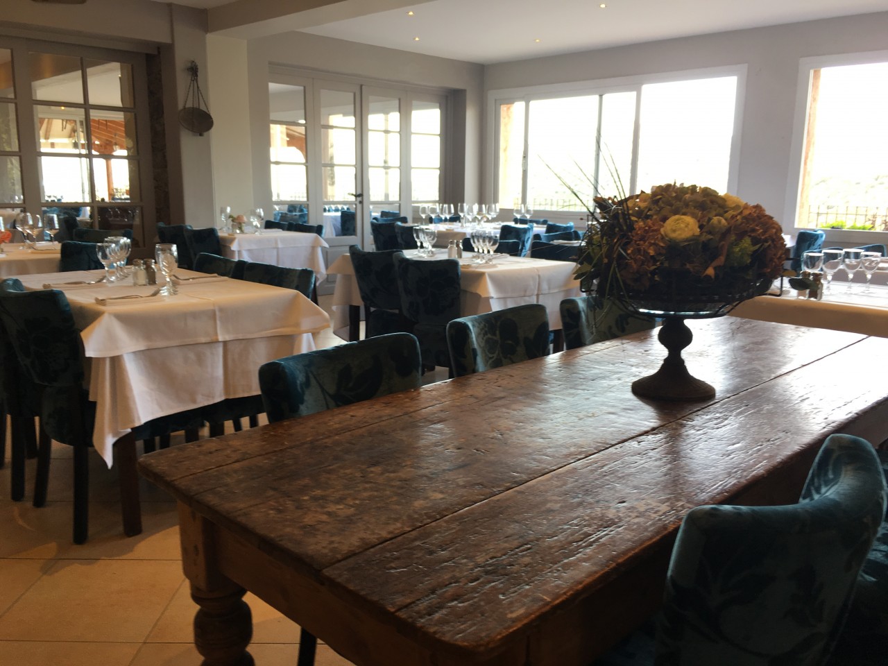 09シェレオン　店内