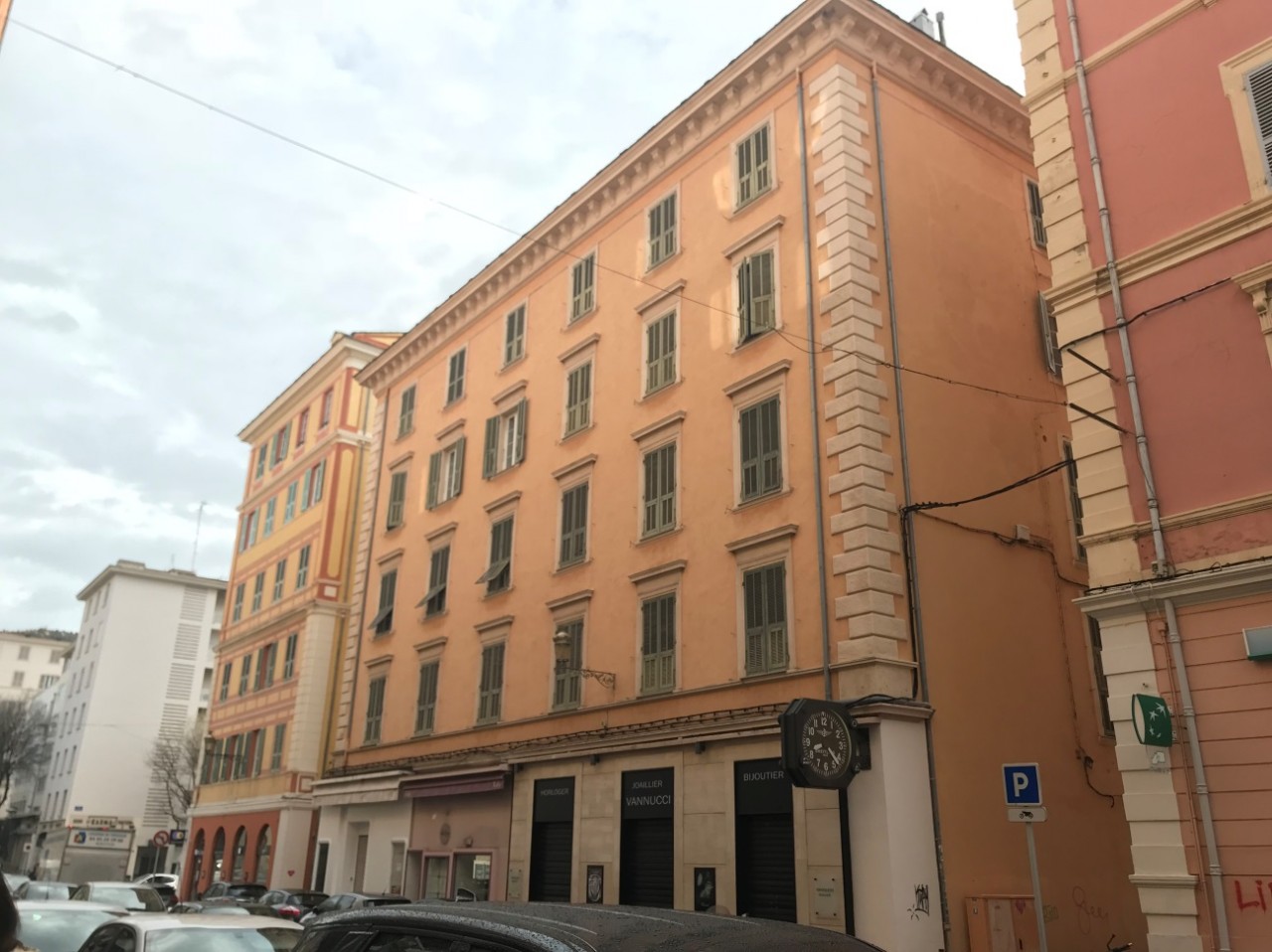 11ホテルナポレオン